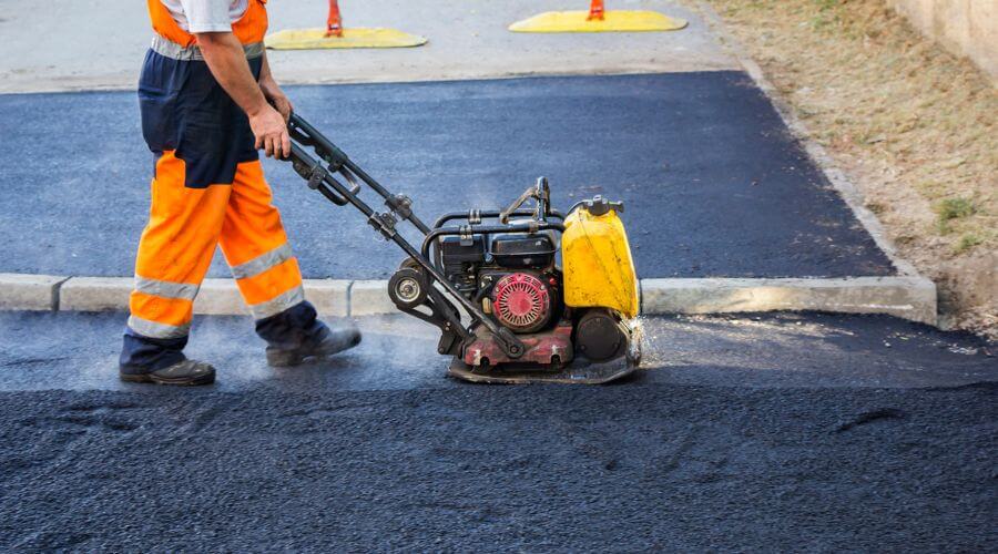 Professional gutter cleaning in Oneida, PA